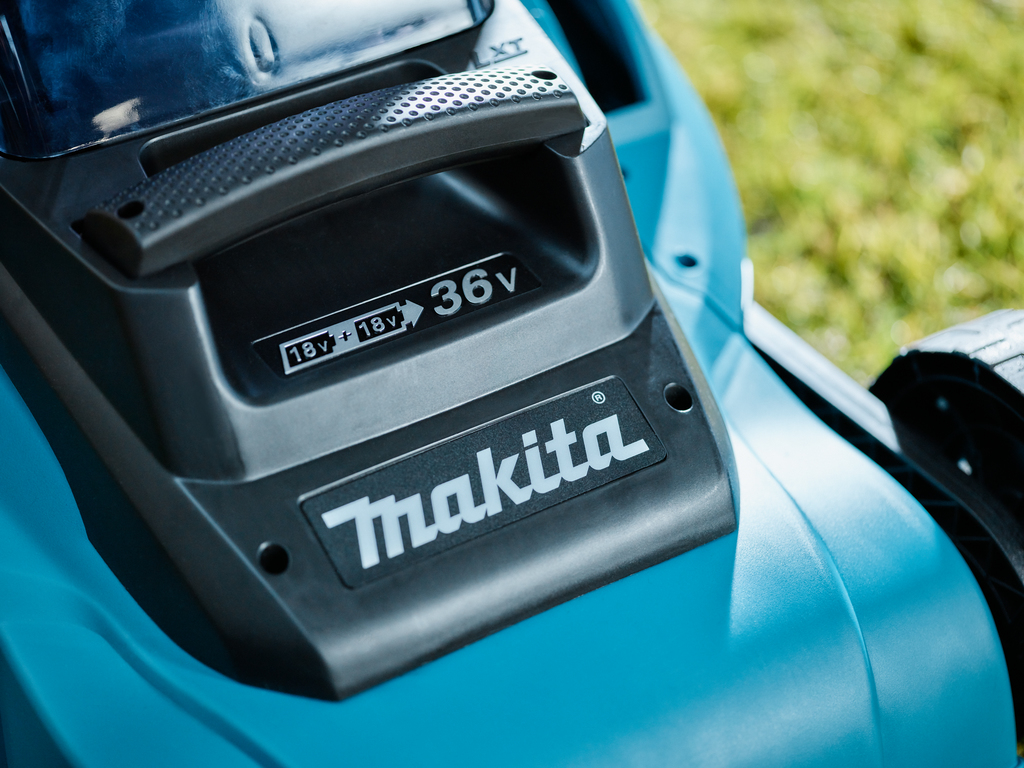 2x18 V Grasmaaier 38 cm