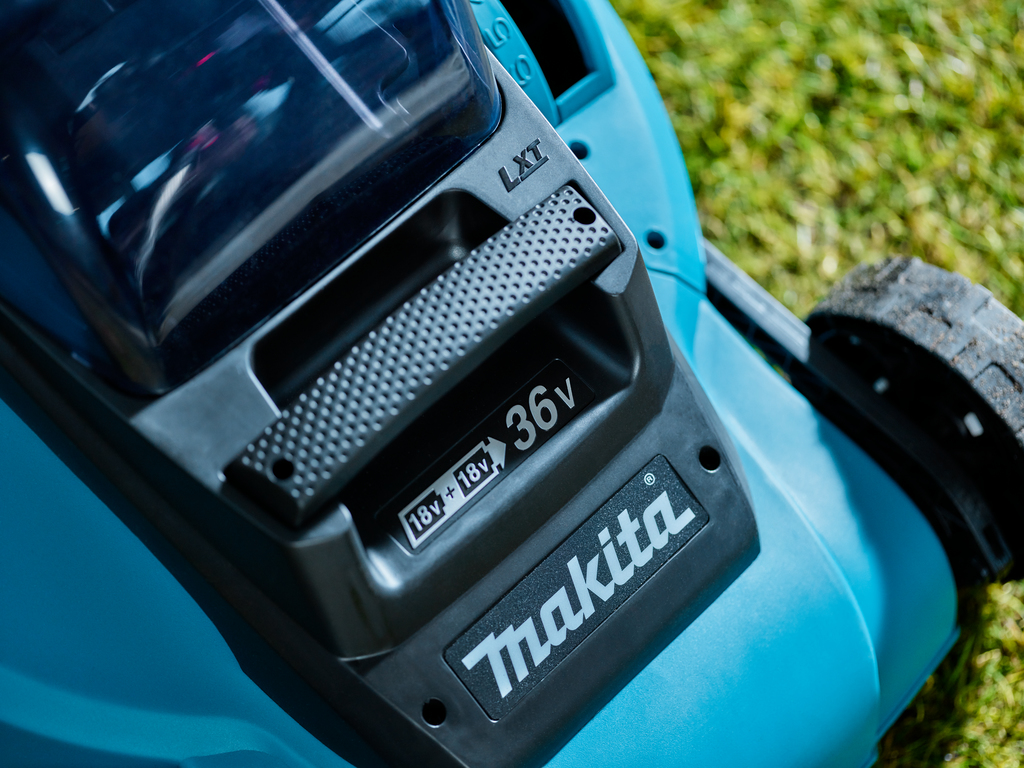 2x18 V Grasmaaier 38 cm